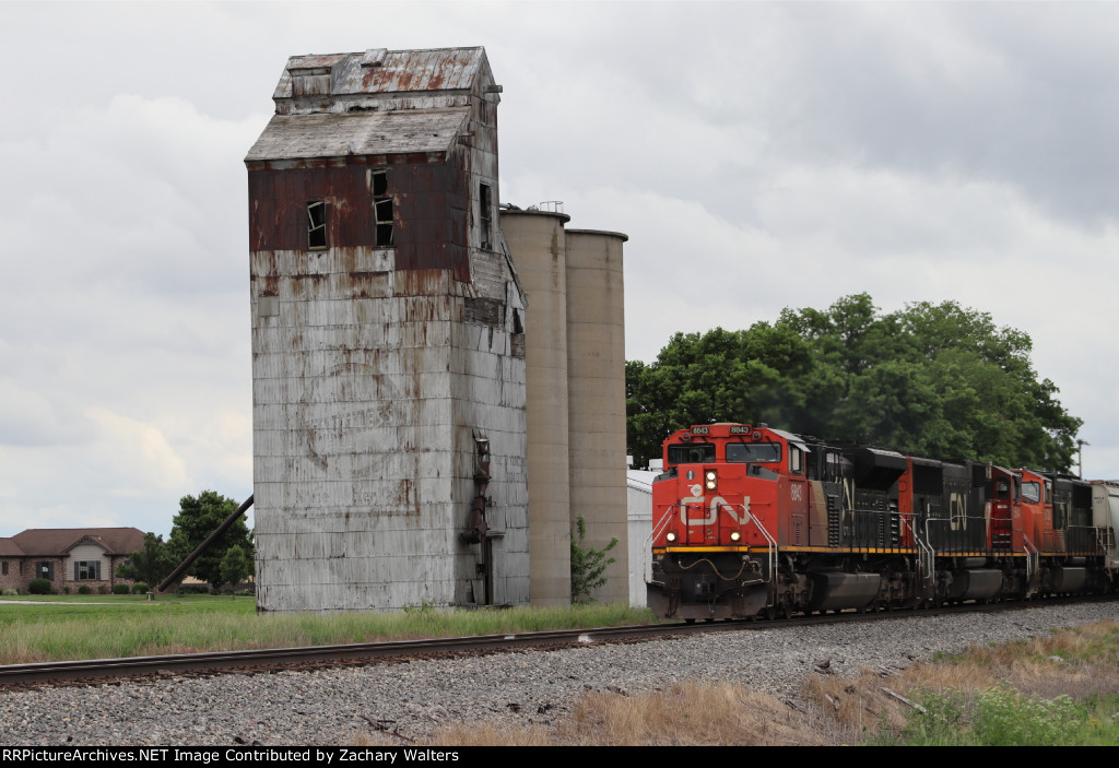 CN 8843